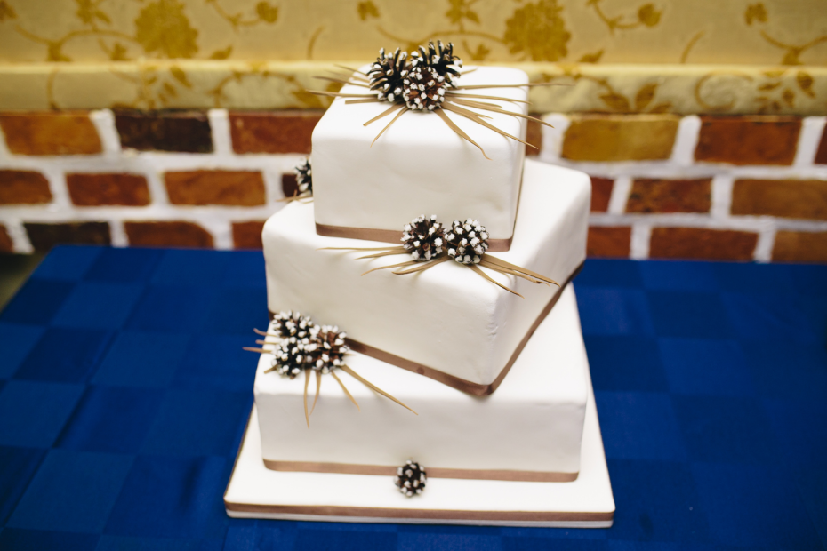square tier wedding cake